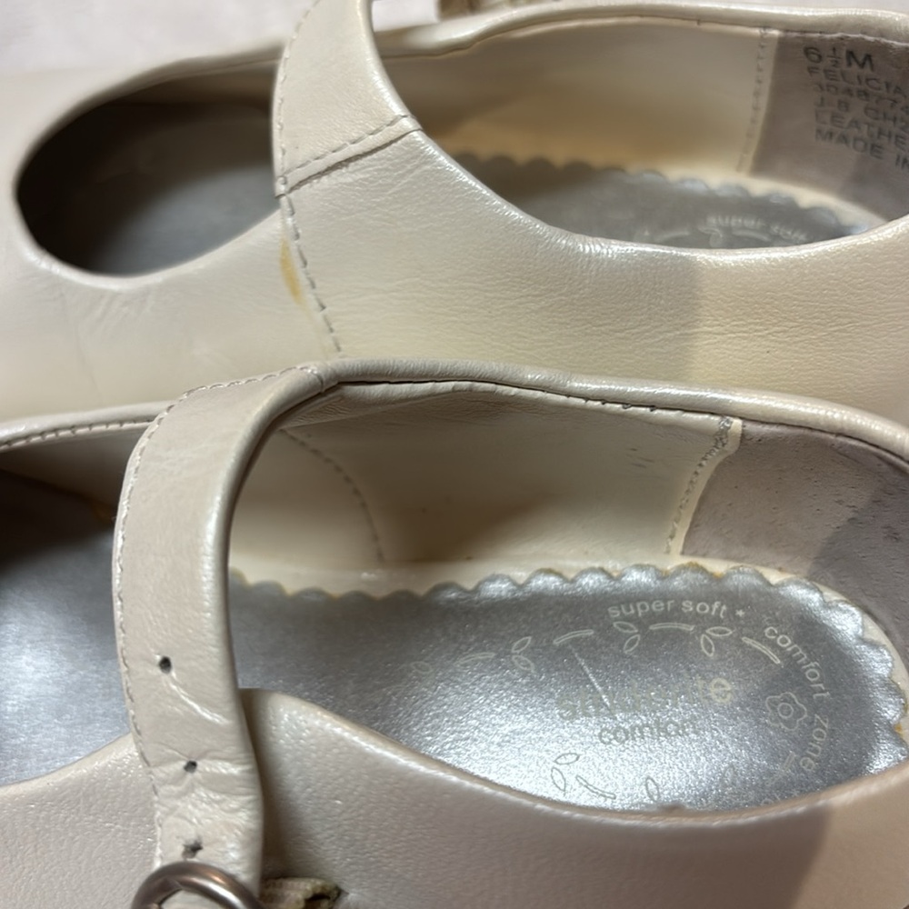 Stride Rite Mary Janes - Picture 5 of 6
